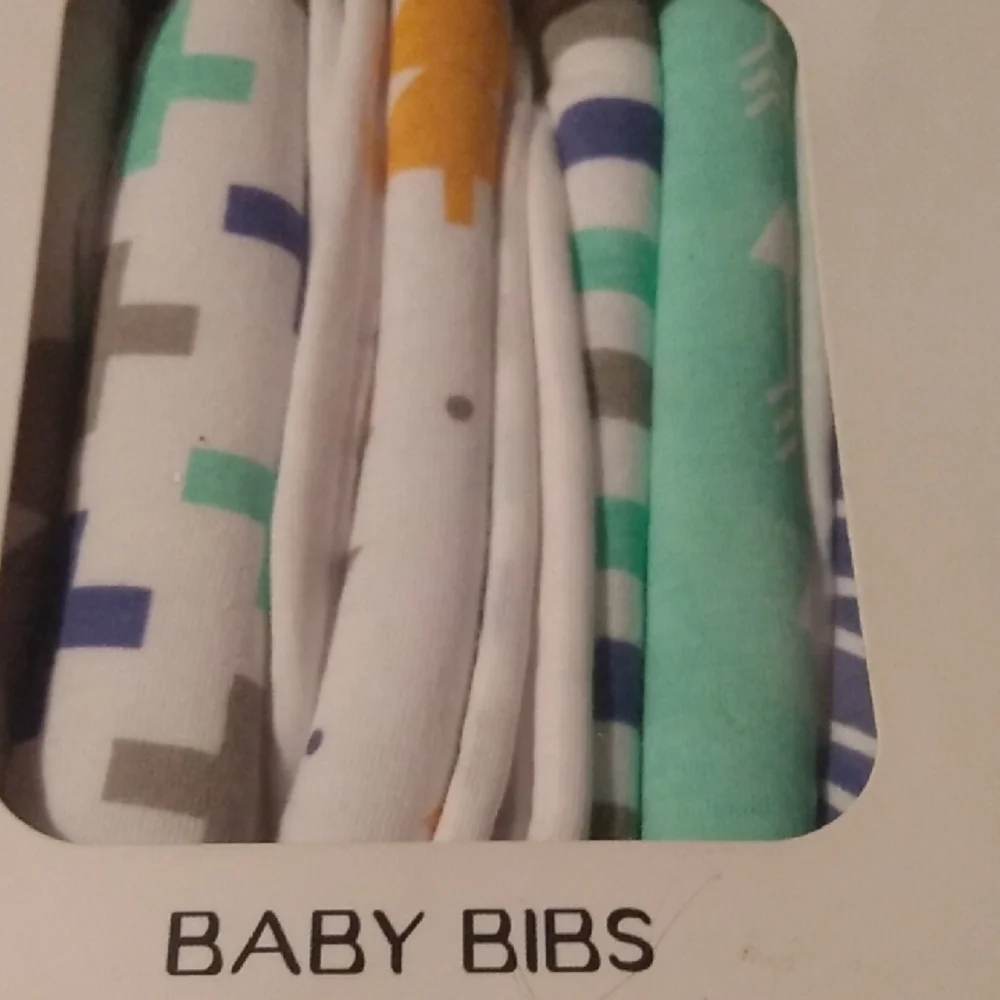 Brand New, MYZIDEA Baby, Set of 8 Natural, Organic Cotton Bandana Drool Bibs